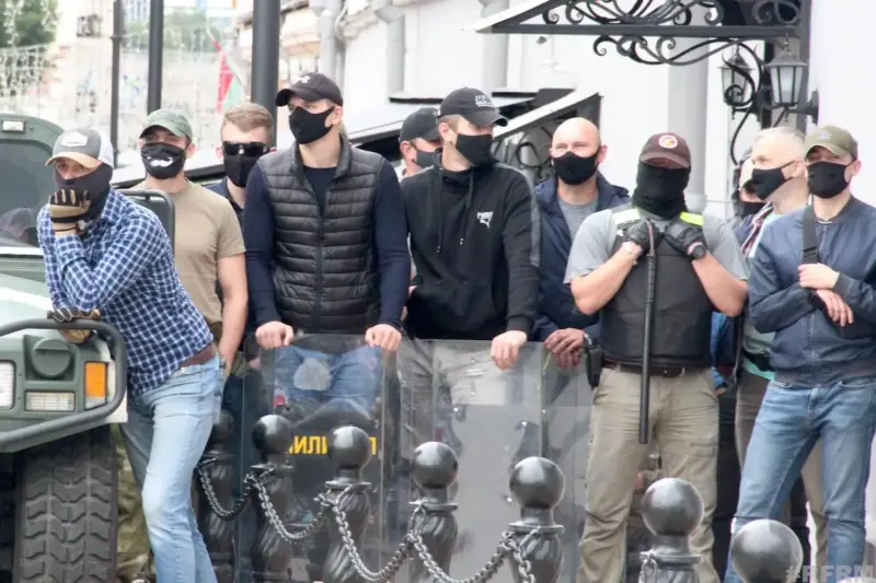 На паплечніка Бондаравай напісалі данос - прыйшлося ісці на размову ў ГУБАЗіК