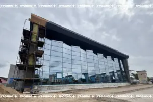 Аквацэнтр «Лазурный» адкрыюць восенню - тэрміны затрымліваюцца 