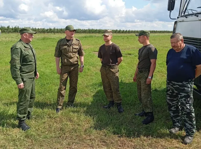 "Недысцыплінаваных" супрацоўнікаў сельгаспрадпрыемстваў Гродзенскай вобласці адправяць у армію