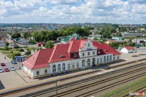 Улад Слоніма папрасілі пусціць дадатковыя аўтобусы - тыя праблемы не бачаць